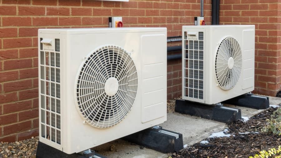 Heat Pumps: A Wise Choice for Heating Old Buildings?