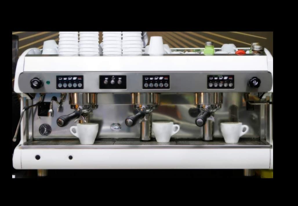 Top Commercial Coffee Machines for Your Business